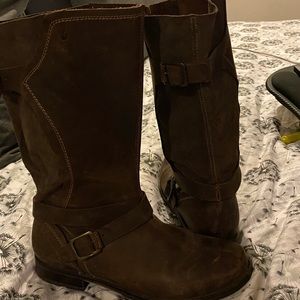 OluKai Brown Oiled Leather Boots Size 8.5